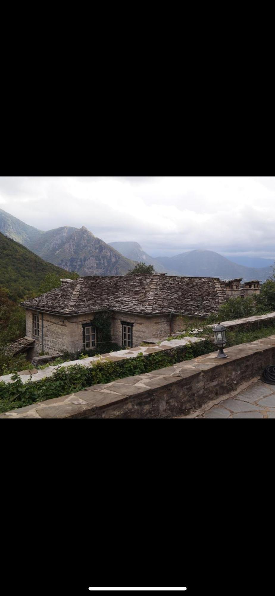 Ikojenia Traditional Lodge Papigko Bagian luar foto
